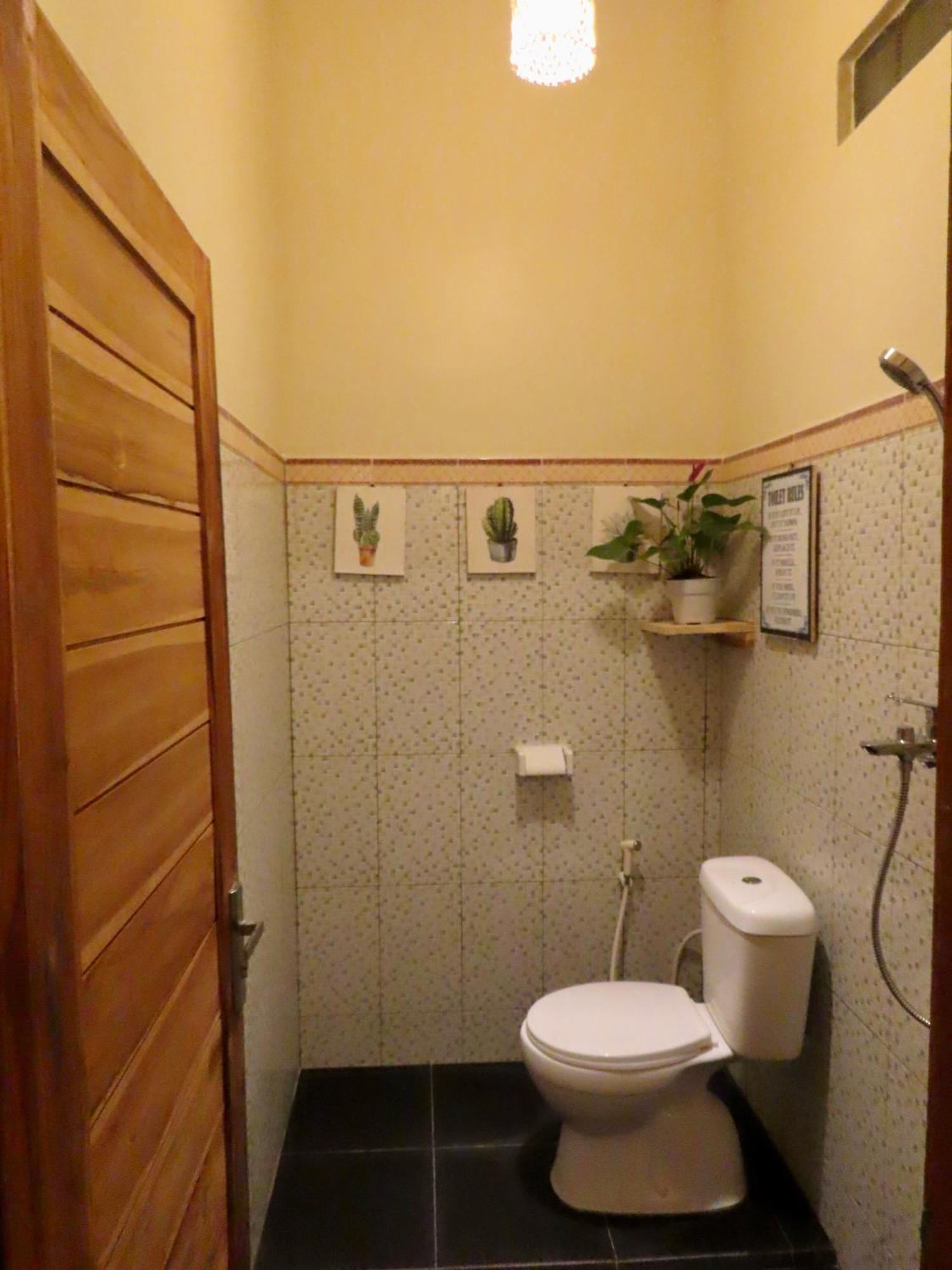 Blue Waves Balangan Homestay Улувату Екстер'єр фото
